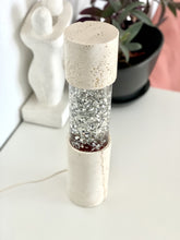 Charger l'image dans la galerie, Lampe paillettes vintage en travertin