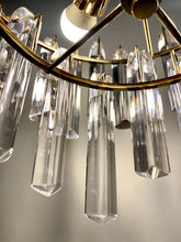 Load image into Gallery viewer, Lustre Venini en verre de Murano