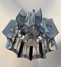 Charger l'image dans la galerie, Suspension "space age" Venini en verre de Murano 1960