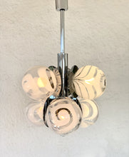 Charger l'image dans la galerie, Lustre Mazzega en verre de Murano 1970