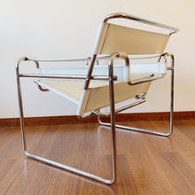 Load image into Gallery viewer, Wassily b3 armchair by Marcel Breuer
