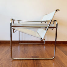Load image into Gallery viewer, Wassily b3 armchair by Marcel Breuer