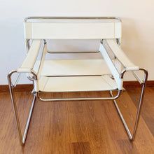 Load image into Gallery viewer, Wassily b3 armchair by Marcel Breuer