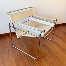 Load image into Gallery viewer, Wassily b3 armchair by Marcel Breuer