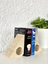 Load image into Gallery viewer, Pair of travertine bookends