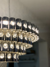 Charger l'image dans la galerie, Lustre en tubes de métal chromé, années 60