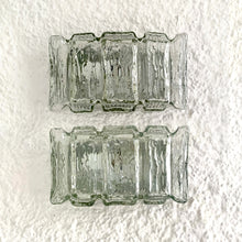Load image into Gallery viewer, Pair of Murano glass sconces attributed to Carlo Nason