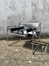 Load image into Gallery viewer, Wassily B3 armchair by Marcel Breuer