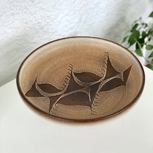 Load image into Gallery viewer, Handmade ceramic fruit bowl "Serra", 1960