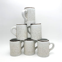 Load image into Gallery viewer, Set of 6 cups & carafe