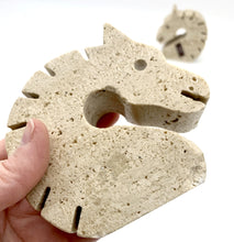 Load image into Gallery viewer, Pair of bookends "horse" in travertine by Fratelli Mannelli