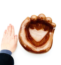 Load image into Gallery viewer, Brown hand-shaped pocket divider (black model sold)