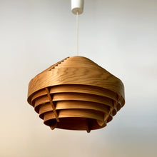Charger l'image dans la galerie, Suspension scandinave des années 60 dans le goût de Hans Agne Jakobsson