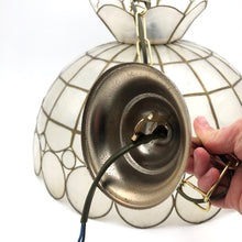 Charger l'image dans la galerie, Suspension nacre & laiton
