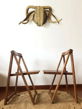 Charger l'image dans la galerie, Lot de 2 chaises pliantes Aldo Jacober vintage années 60