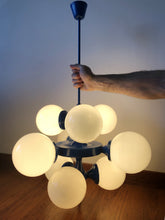 Charger l'image dans la galerie, Lustre sputnik Space-Age des années 60