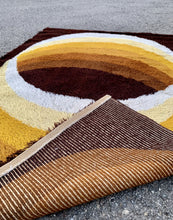 Charger l'image dans la galerie, Tapis vintage en laine