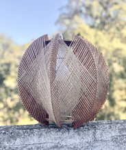 Charger l'image dans la galerie, Suspension scandinave vintage bois et fils