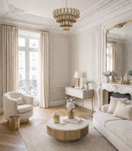 Cargar imagen en el visor de la galería, Lámpara de araña de tubo de latón de los años 60, atribuida a Sciolari