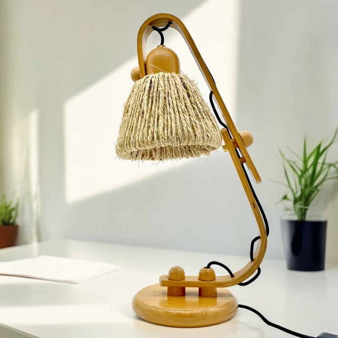 Articulated lamp of the 70s in wood and rope