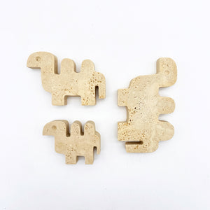 Family of 3 camels in travertine by Fratelli Mannelli