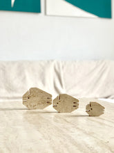 Load image into Gallery viewer, 1970s travertine fish family of 3