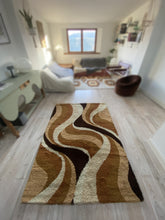 Charger l&#39;image dans la galerie, Tapis vintage 140 x 195 cm