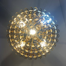 Charger l'image dans la galerie, Lustre en tubes de laiton des années 60, attribué à Sciolari