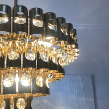 Charger l'image dans la galerie, Lustre en tubes de laiton des années 60, attribué à Sciolari