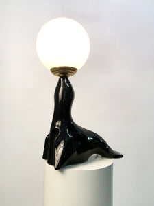Lámpara vintage de león marino
