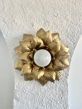 Load image into Gallery viewer, Large gold flower sconce