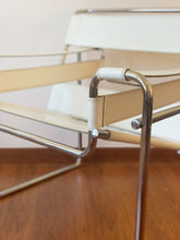 Load image into Gallery viewer, Wassily b3 armchair by Marcel Breuer