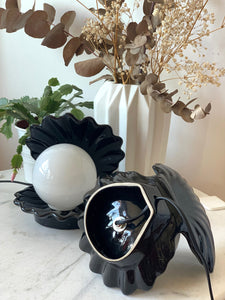 Lámpara de concha vintage de cerámica negra