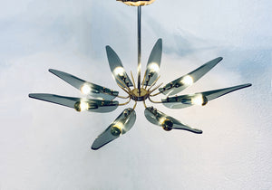 Max Ingrand's "dahlia" chandelier for Fontana Arte