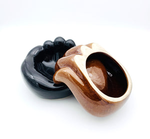 Brown hand-shaped pocket divider (black model sold)