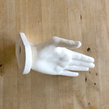 Charger l&#39;image dans la galerie, Patère main en céramique