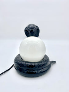 Lámpara cobra de cerámica negra