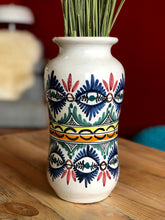 Load image into Gallery viewer, Ceramic vase &quot;Sanguino&quot;