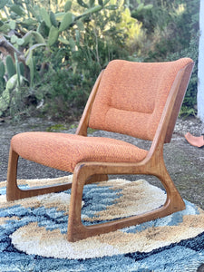 "Sled" chair by Baumann
