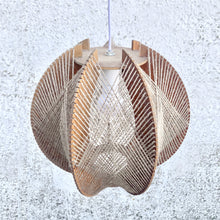 Load image into Gallery viewer, Scandinavian vintage wood and wire suspension